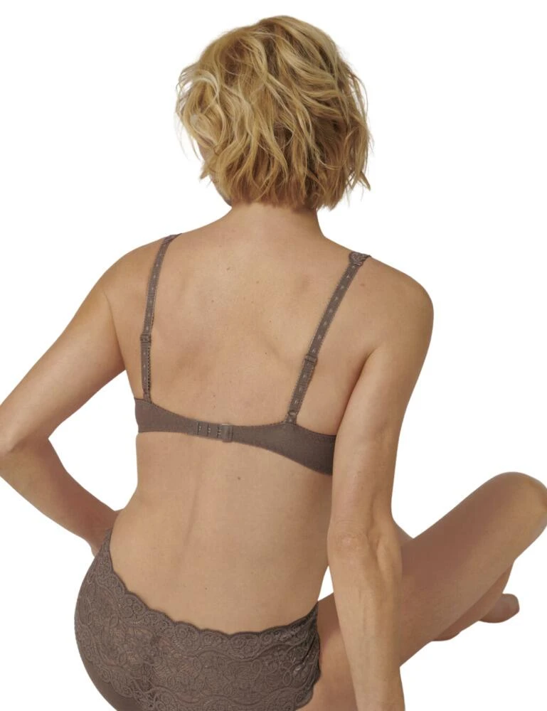 10166798 Triumph Amourette 300 Underwired Padded Bra - 10166798 Cafe Latte - Image 2