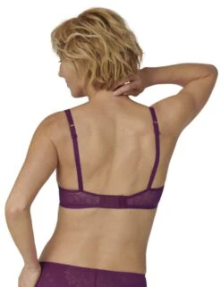 10202460 Triumph Fit Smart Padded Bra Top - 10202460 Crushed Berry
