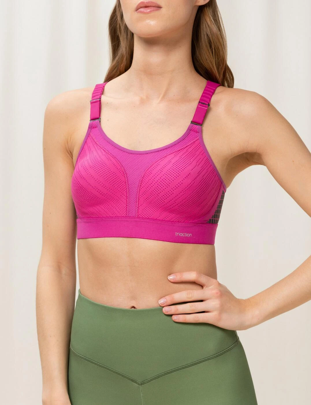 10163839 Triumph Triaction Extreme Lite Sports Bra - 10163839 Pink - Light Combination - Image 6