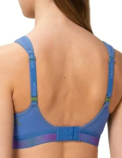 10205923 Triumph Triaction Cardio Cloud Sports Bra - 10205923 Summer Sky