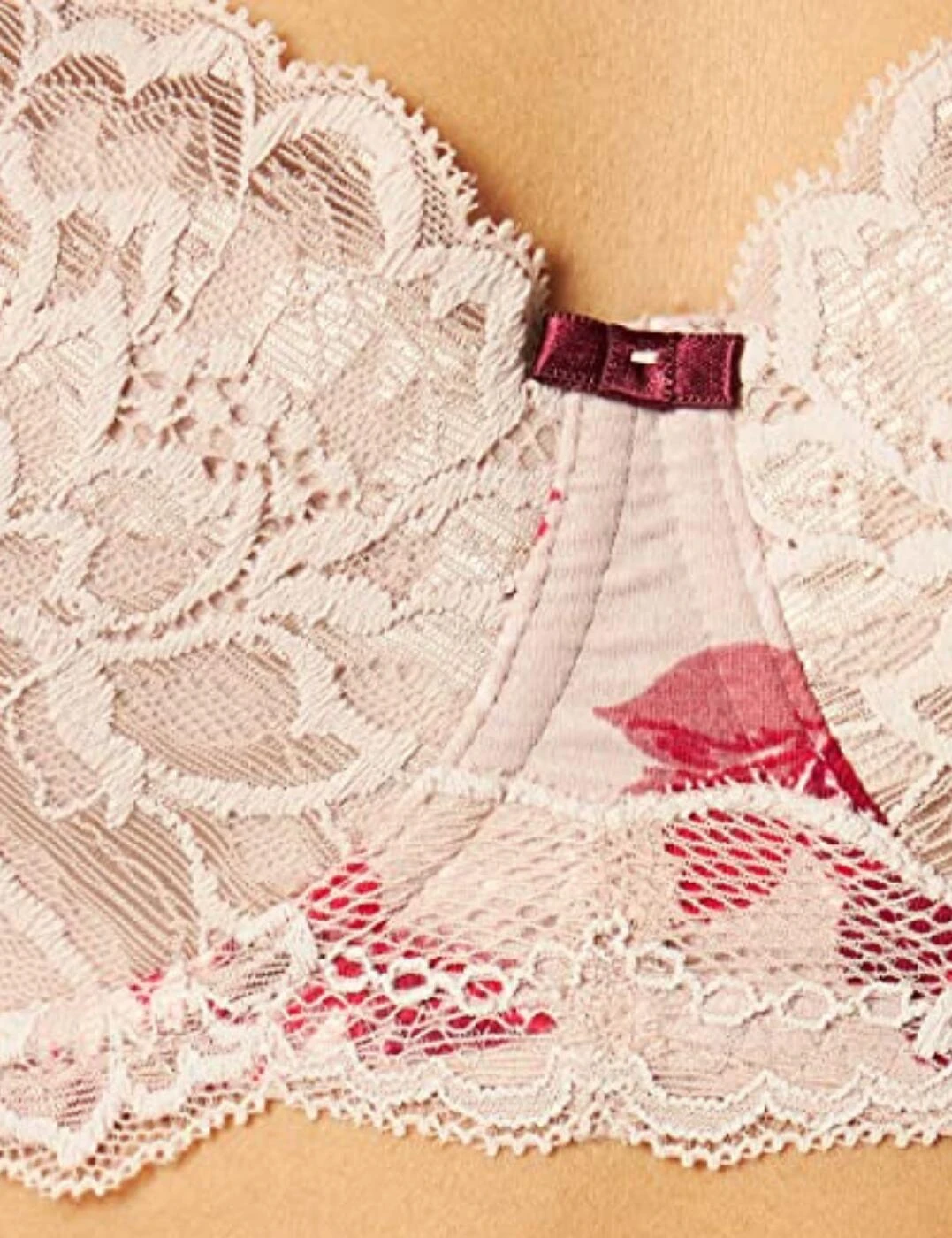 10205576 Triumph Amourette Allure Padded Bra - 10205576 Red - Light Combination - Image 2