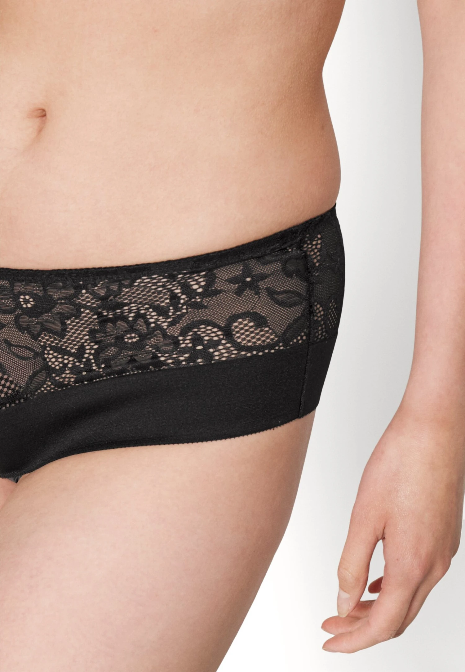 Triumph Vivid Spotlight Maxi - Shapewear - Black - Image 5