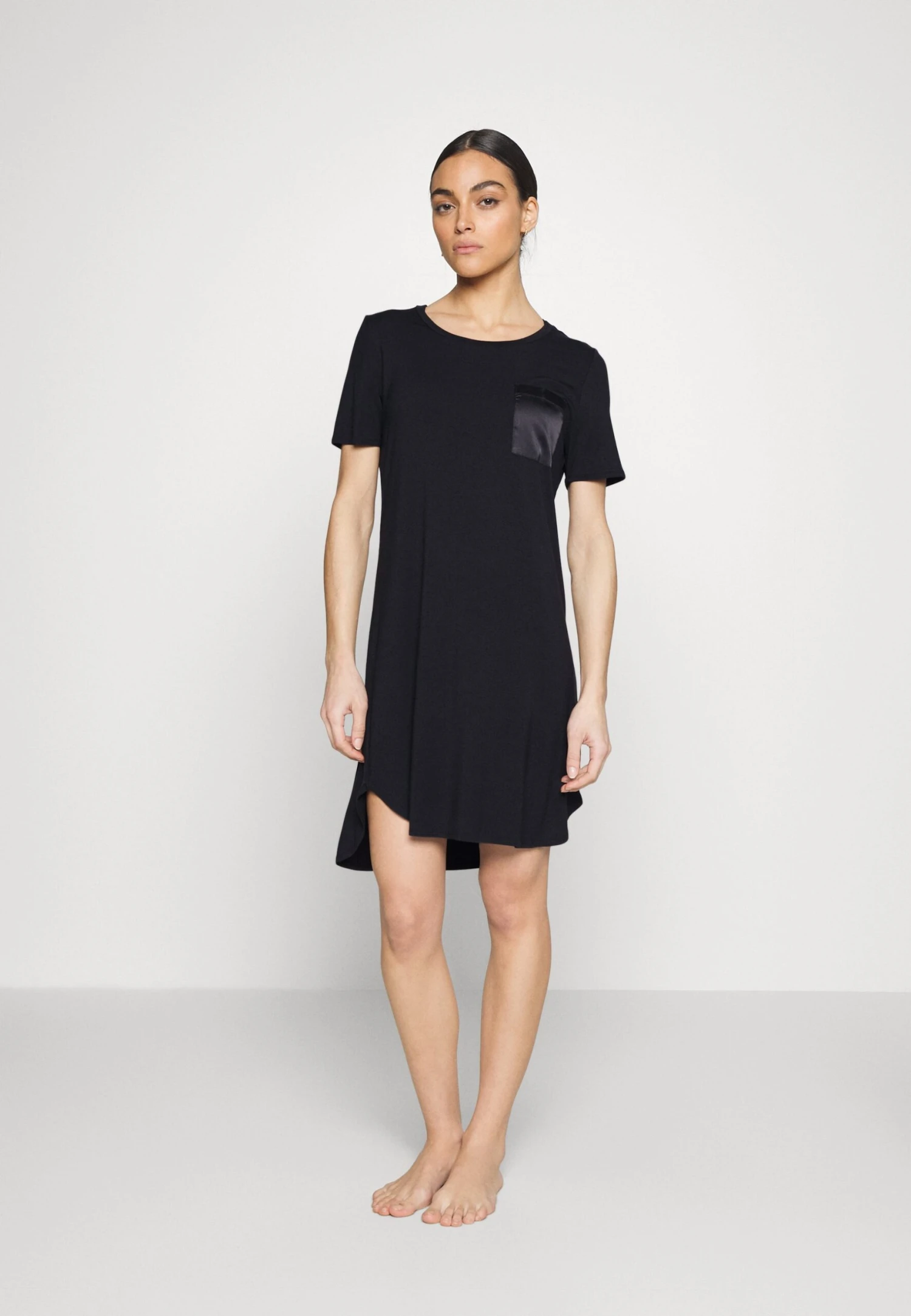 Triumph Climate - Nightie - Black