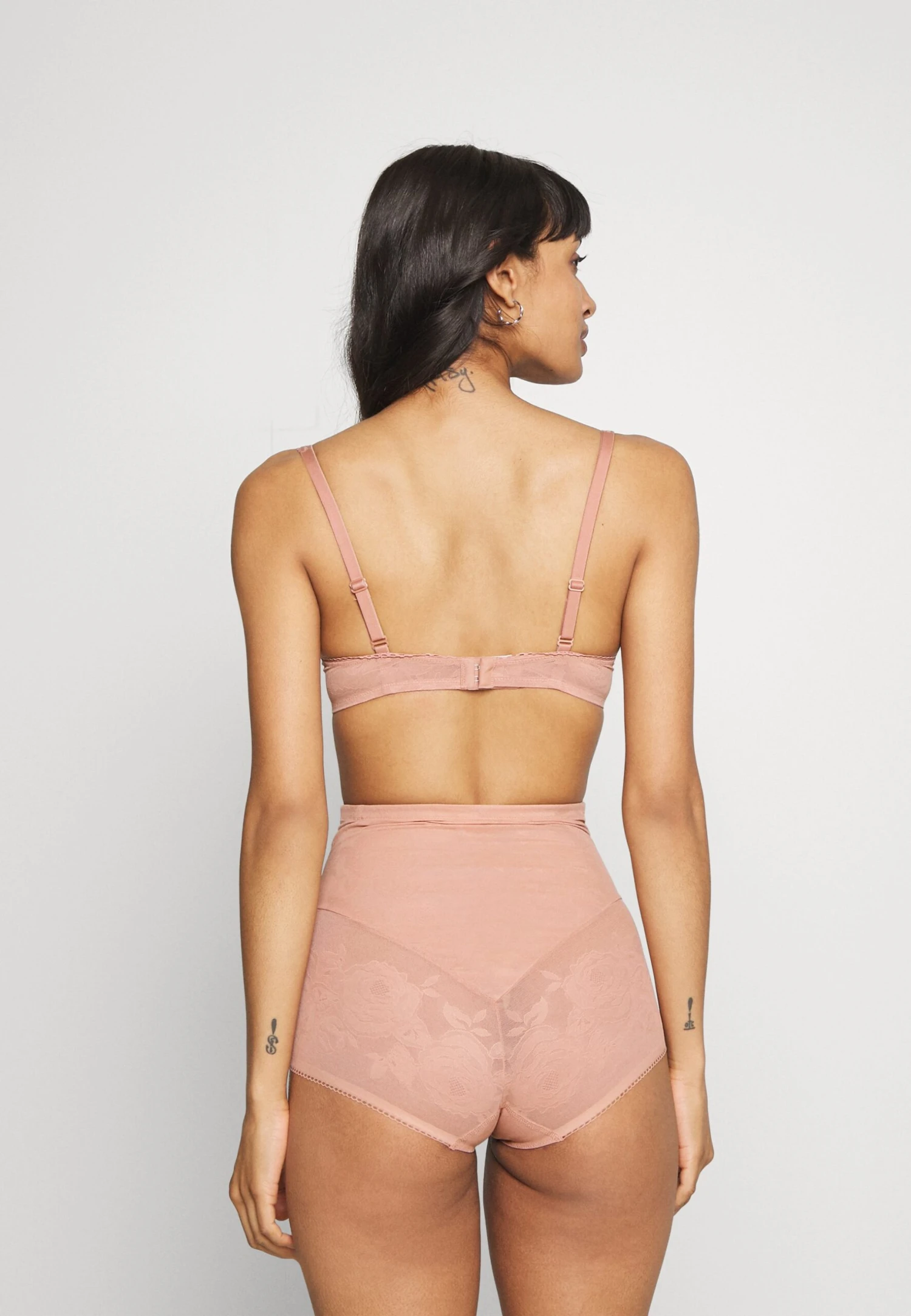 Triumph Wild Rose Sensation Highwaist Panty - Shapewear - Sunkiss - Image 3