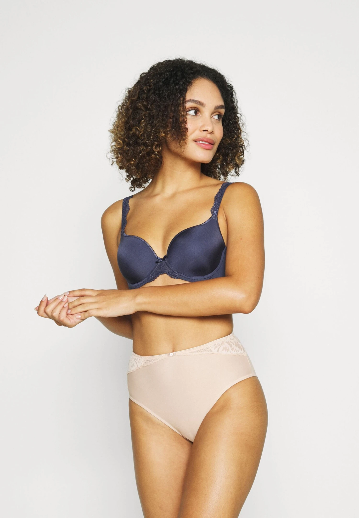 Triumph Modern Maxi - Shapewear - Image 2