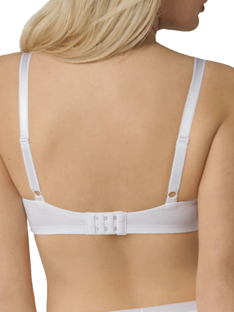 Triumph Amourette Charm W Bra - White - Image 2