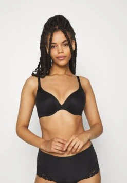 Triumph Body Make Up Soft Touch - Push-Up Bra - Black