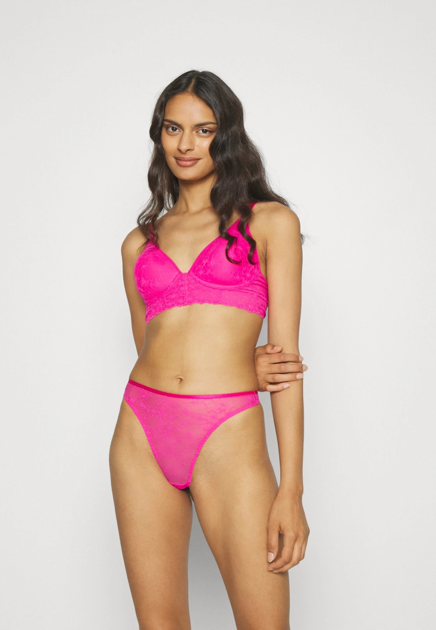 Triumph Bright Spotlight Highleg - Thong - Passionate Pink - Image 2