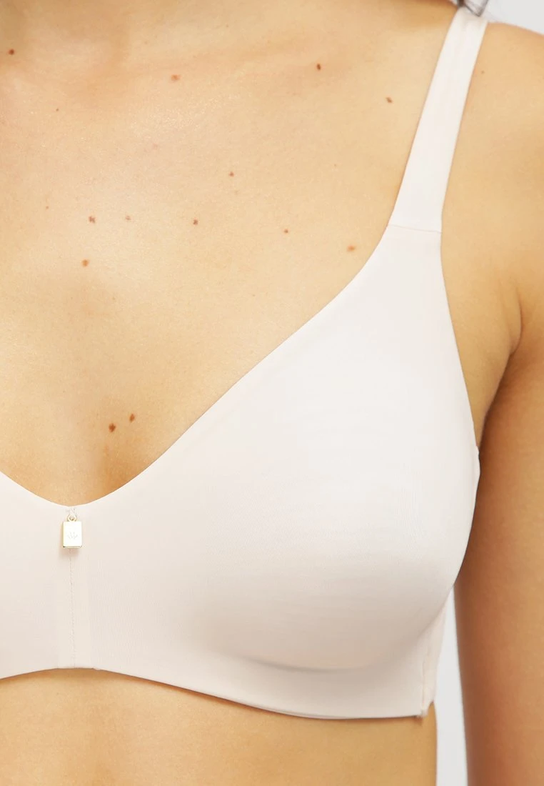 Triumph Body Make Up Essent N - Triangle Bra - Nude Beige - Image 4